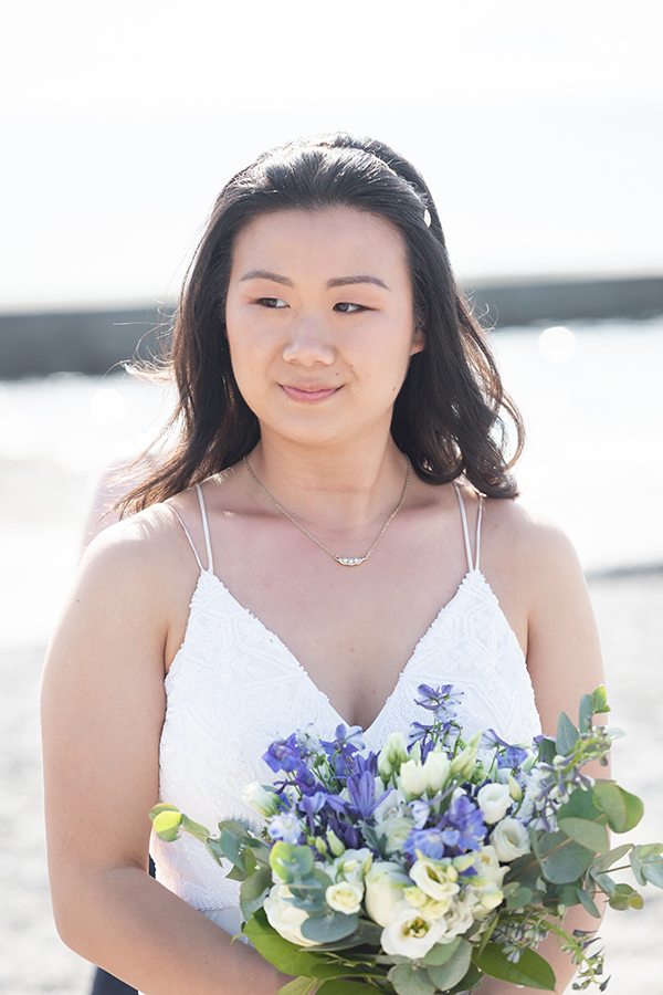 lovely-destination-wedding-rethimno-blue-white-florals_20