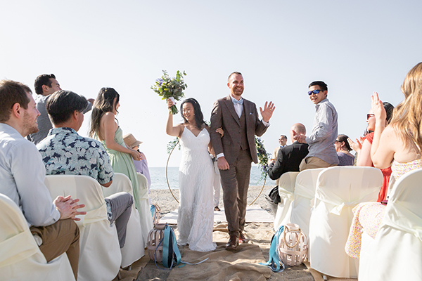 lovely-destination-wedding-rethimno-blue-white-florals_27