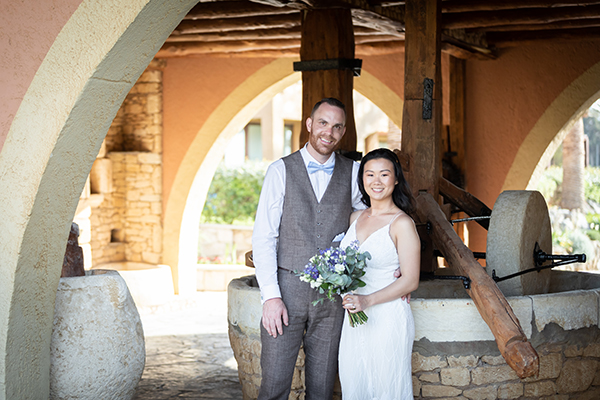 lovely-destination-wedding-rethimno-blue-white-florals_30