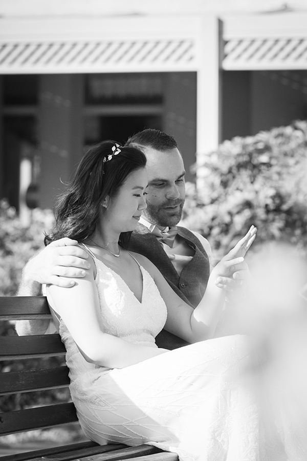 lovely-destination-wedding-rethimno-blue-white-florals_31