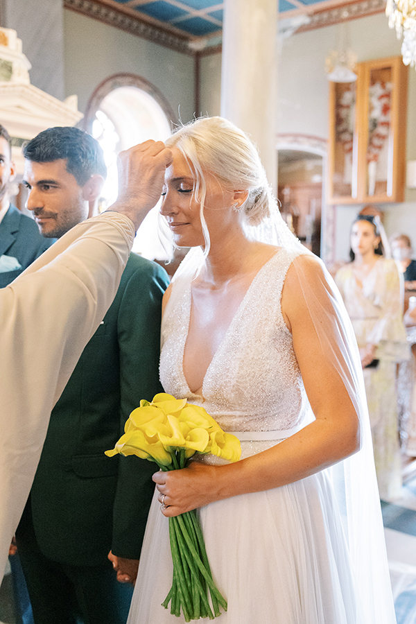 beautiful-summer-wedding-tinos-pretty-pops-yellow_19x