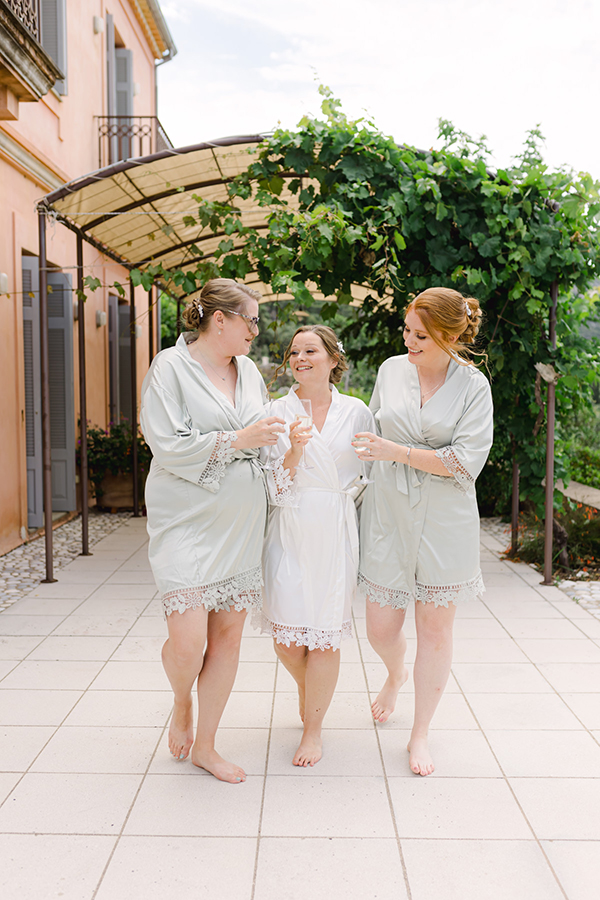 rustic-summer-wedding-kefalonia-with-lush-olive-leaves_07