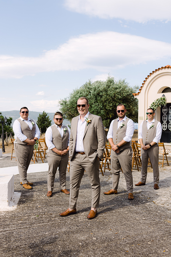 rustic-summer-wedding-kefalonia-with-lush-olive-leaves_14