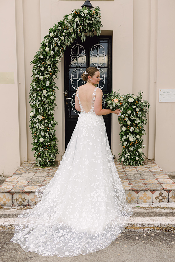 rustic-summer-wedding-kefalonia-with-lush-olive-leaves_22