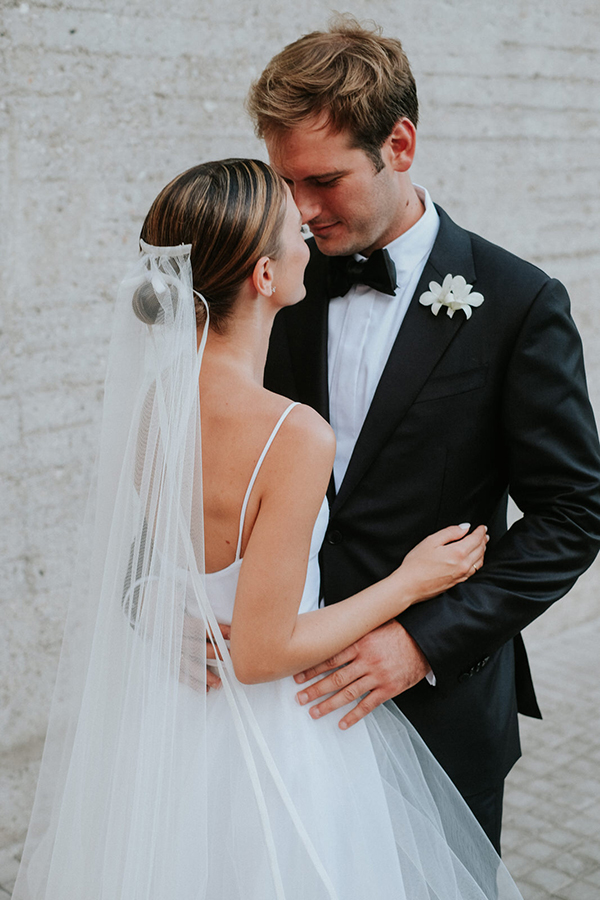 utterly-romantic-wedding-thessaloniki-white-tones_01