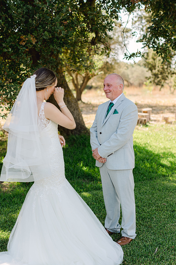 beautiful-summer-wedding-kefalonia-pretty-romantic-florals_41