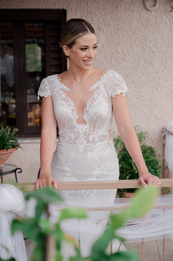 lovely-summer-wedding-romantic-blooms-in-white-pink-tones_07