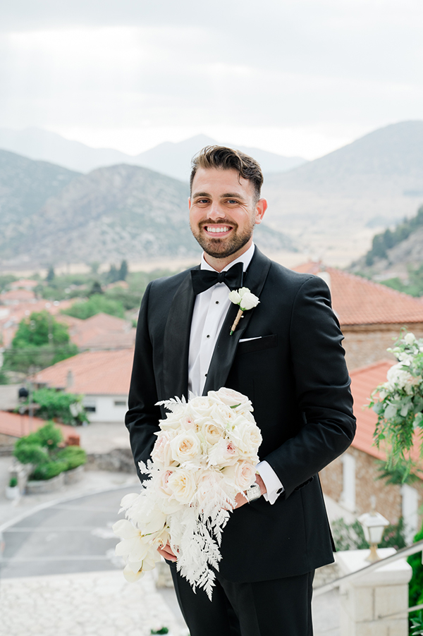 lovely-summer-wedding-romantic-blooms-in-white-pink-tones_20