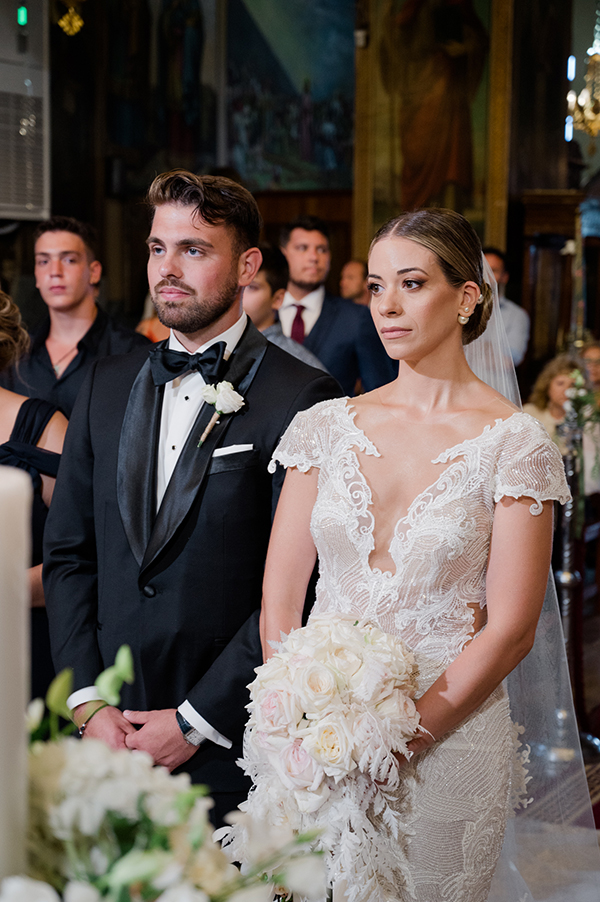 lovely-summer-wedding-romantic-blooms-in-white-pink-tones_24