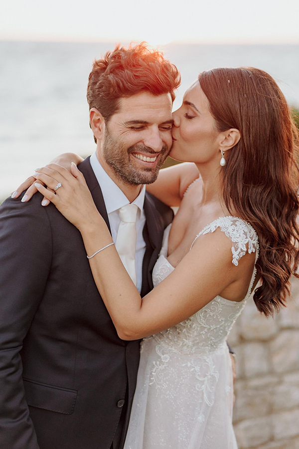 stunningly-chic-wedding-preveza-gold-details_04