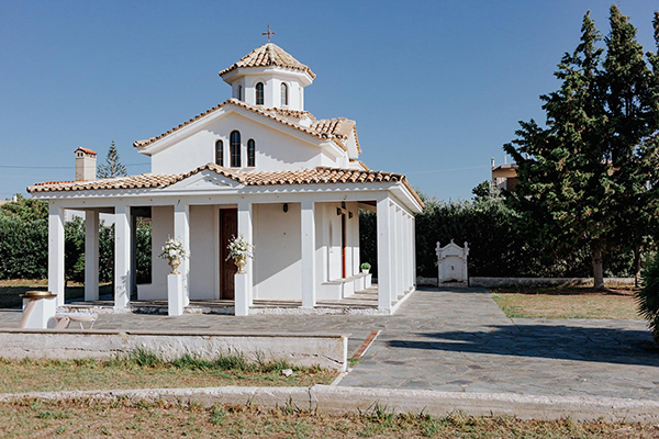 stunningly-chic-wedding-preveza-gold-details_11