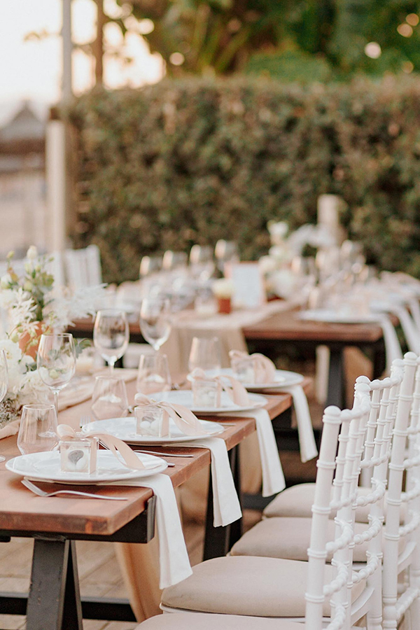 stunningly-chic-wedding-preveza-gold-details_25