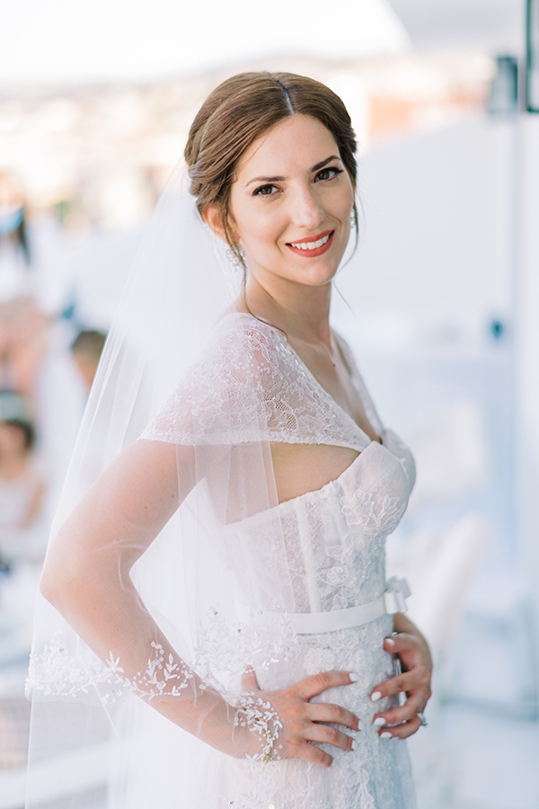 whimsical-wedding-kefalonia-prettiest-colors_13