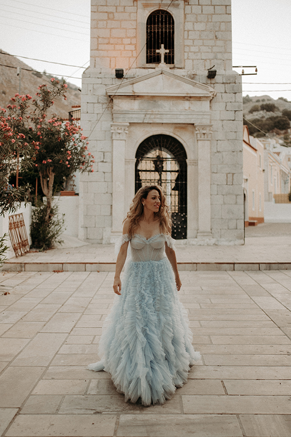 light-blue-orange-wedding-greek-island-symi_02