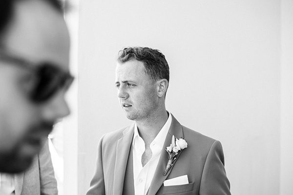 lovely-summer-wedding-castle-greece_23