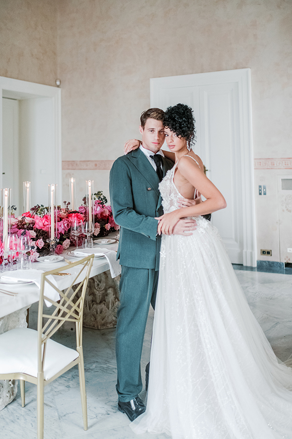 modern-chic-wedding-inpiration-sorrento-gorgeous-pink-florals_01x