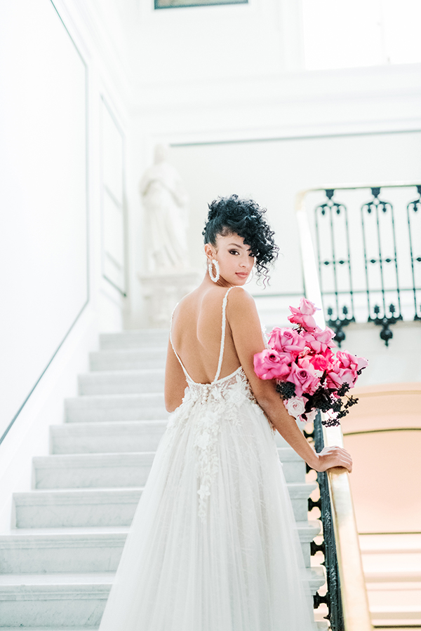 modern-chic-wedding-inpiration-sorrento-gorgeous-pink-florals_27