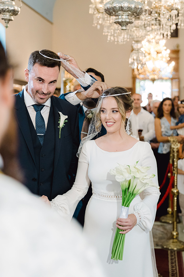 romantic-fall-wedding-kefalonia-calla-lilies-roses-orchids_22