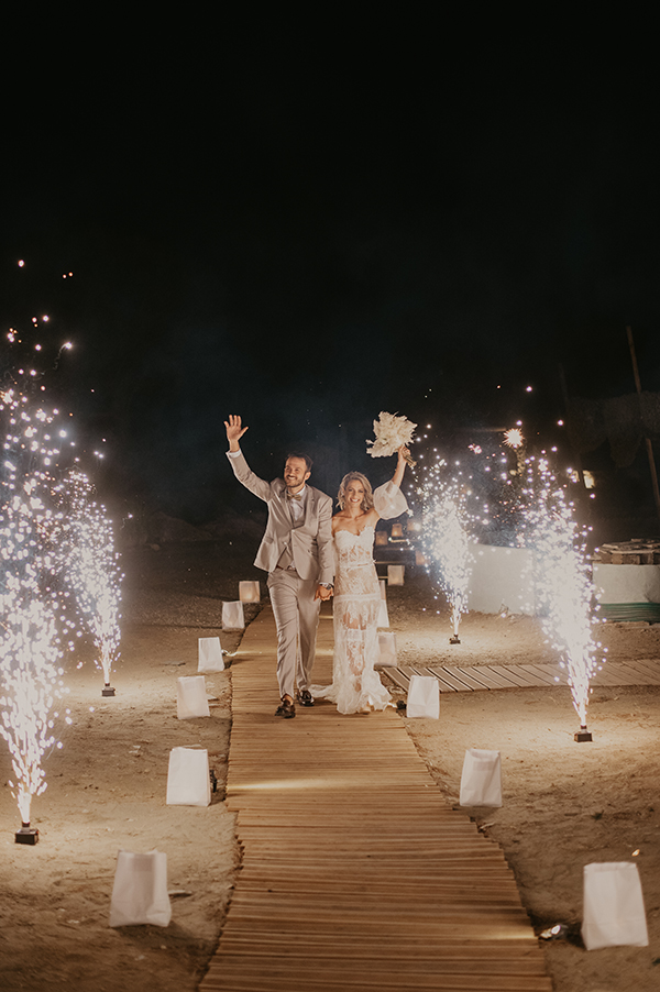 summer-wedding-serifos-pampas-grass-boho-vibes_51