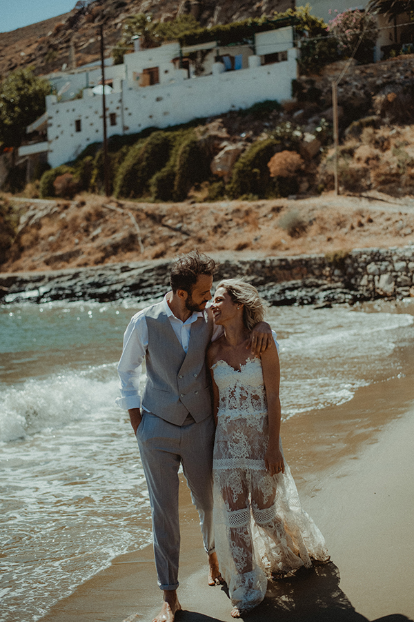 summer-wedding-serifos-pampas-grass-boho-vibes_57