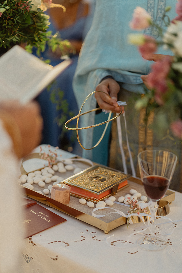 beautiful-summer-wedding-paros-gorgeous-island_22