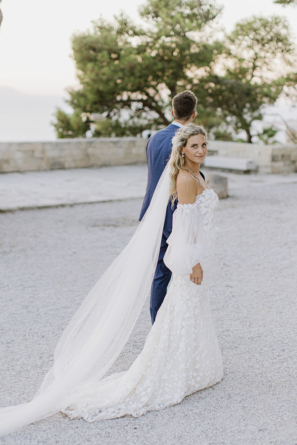 boho-summer-wedding-chania-pretty-orange-blooms-pampas-grass_24