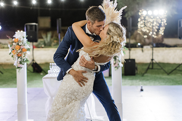 boho-summer-wedding-chania-pretty-orange-blooms-pampas-grass_31
