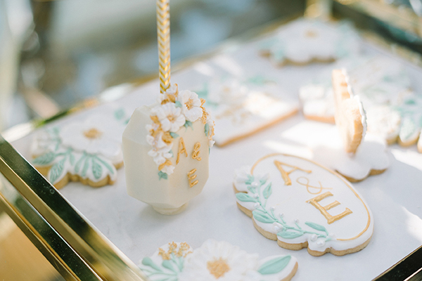 chic-summer-wedding-kozani-lush-romantic-florals_23