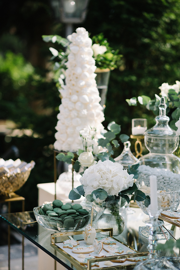 chic-summer-wedding-kozani-lush-romantic-florals_23x