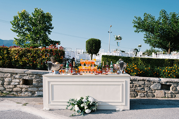 chic-summer-wedding-kozani-lush-romantic-florals_48