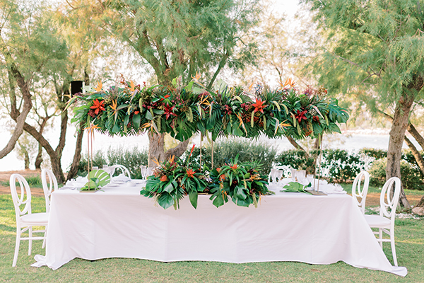 chic-tropical-wedding-in-athens-colorful-blooms_29