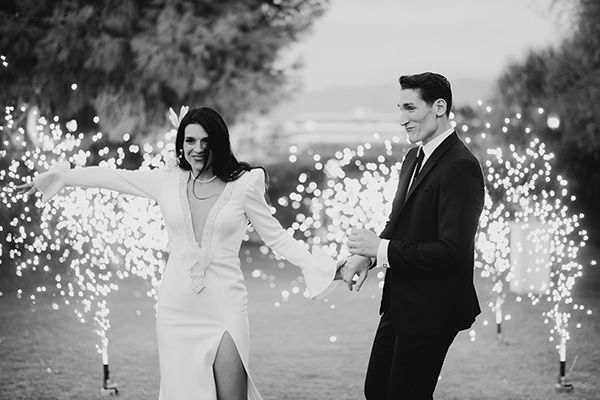 chic-tropical-wedding-in-athens-colorful-blooms_36