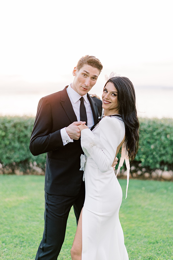 chic-tropical-wedding-in-athens-colorful-blooms_40