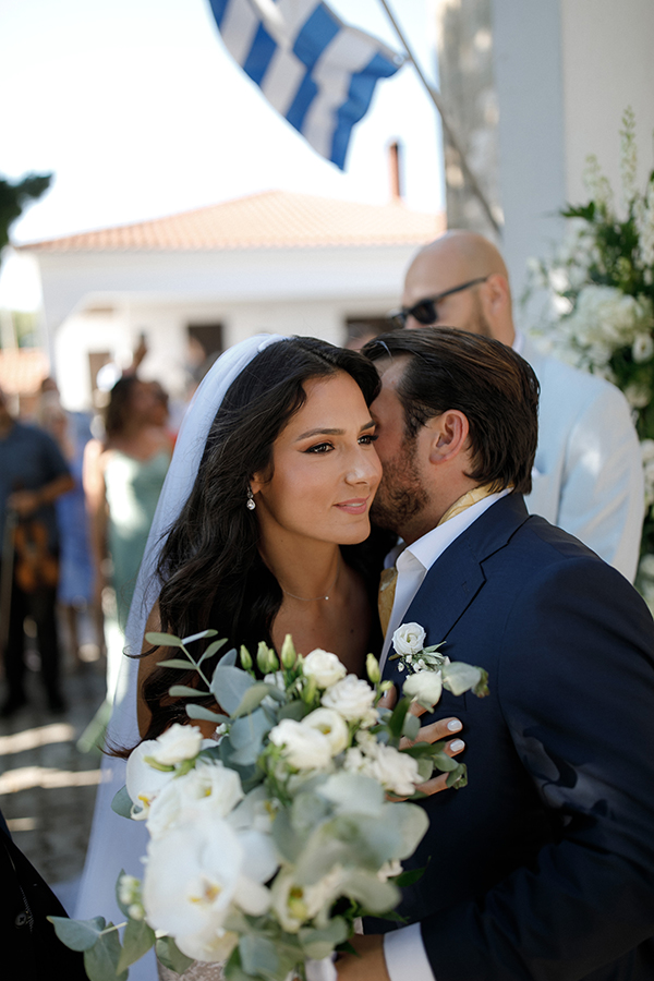 lovely-summer-wedding-halkidiki-romantic-florals-white-tones_07