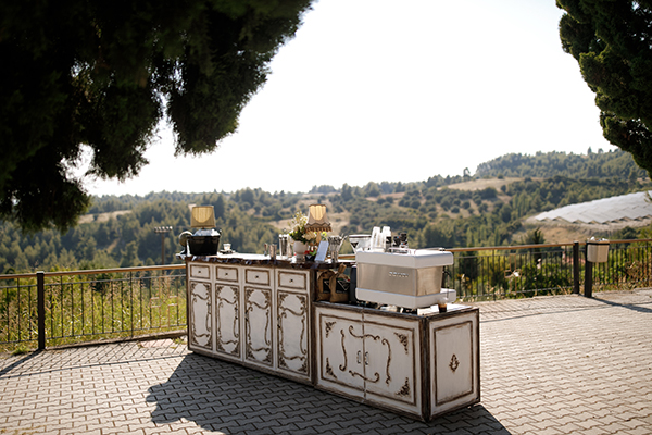 lovely-summer-wedding-halkidiki-romantic-florals-white-tones_12