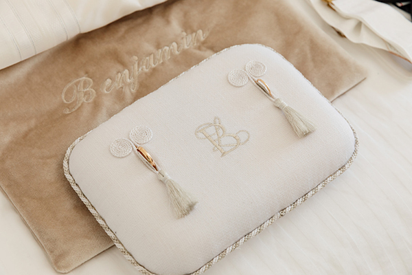 stunning-jewish-wedding-mykonos-pampas-grass_05