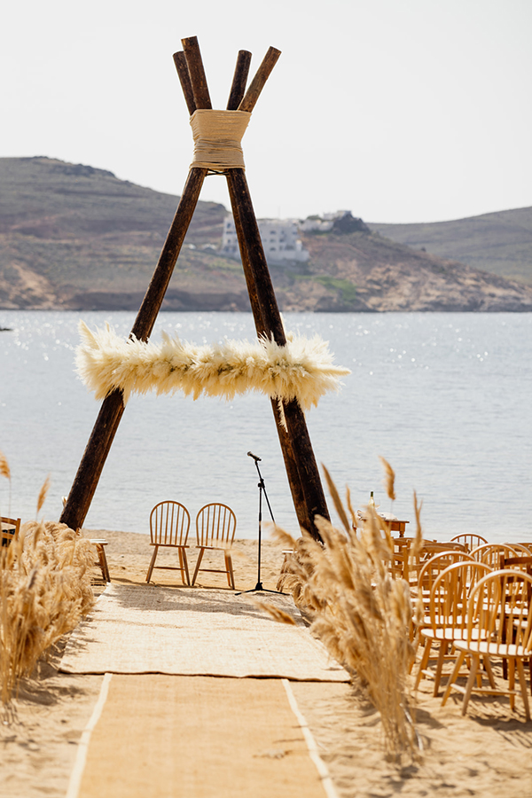 stunning-jewish-wedding-mykonos-pampas-grass_20