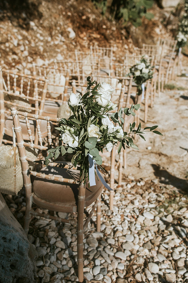 beach-summer-wedding-corfu-white-blooms-lush-olive-leaves_16