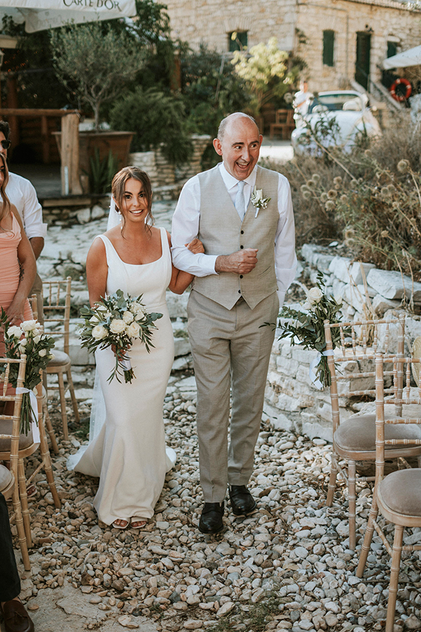beach-summer-wedding-corfu-white-blooms-lush-olive-leaves_23
