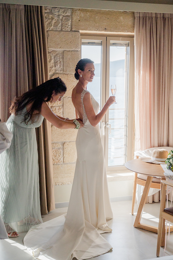 citrus-inspired-wedding-kardamyli-pretty-florals-olive-leaves_12