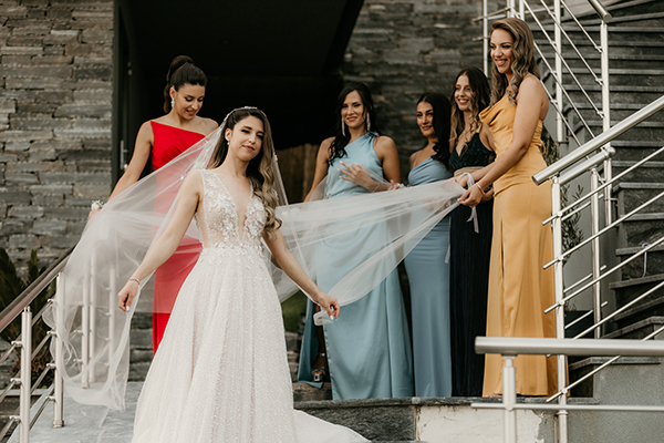 lovely-summer-wedding-euvoia-white-blooms-pampas-grass_13