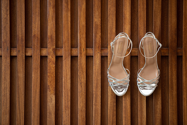 romantic-summer-wedding-athens-white-orchids_08