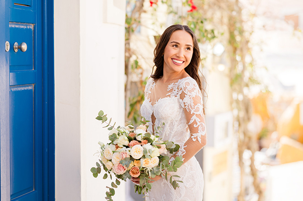 utterly-romantic-wedding-athina-luxury-suites-santorini_17