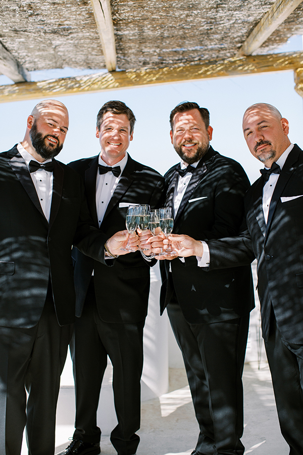 elegant-fall-wedding-santorini-gorgeous-white-orchids-roses_14