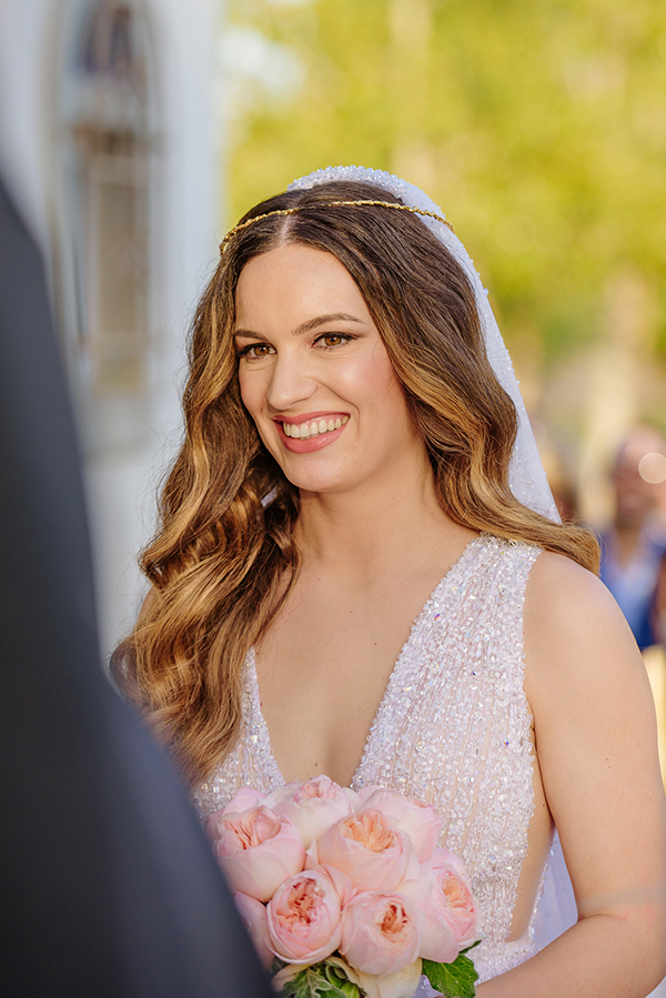 gorgeous-fall-wedding-galazia-akti-pretty-white-hyndrangeas_27x