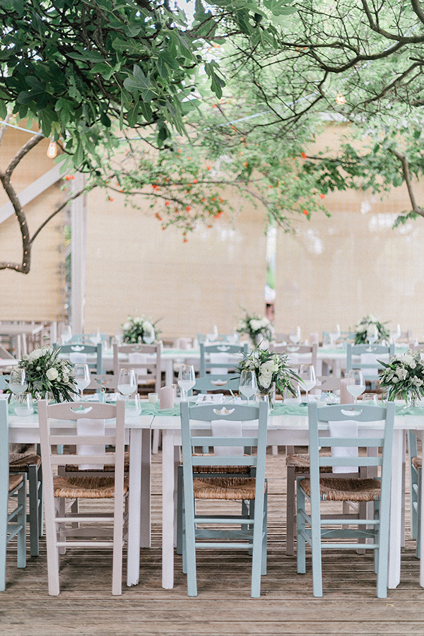 lovely-beach-wedding-breath-of-zorbas-lefkada-fresh-white-florals_35