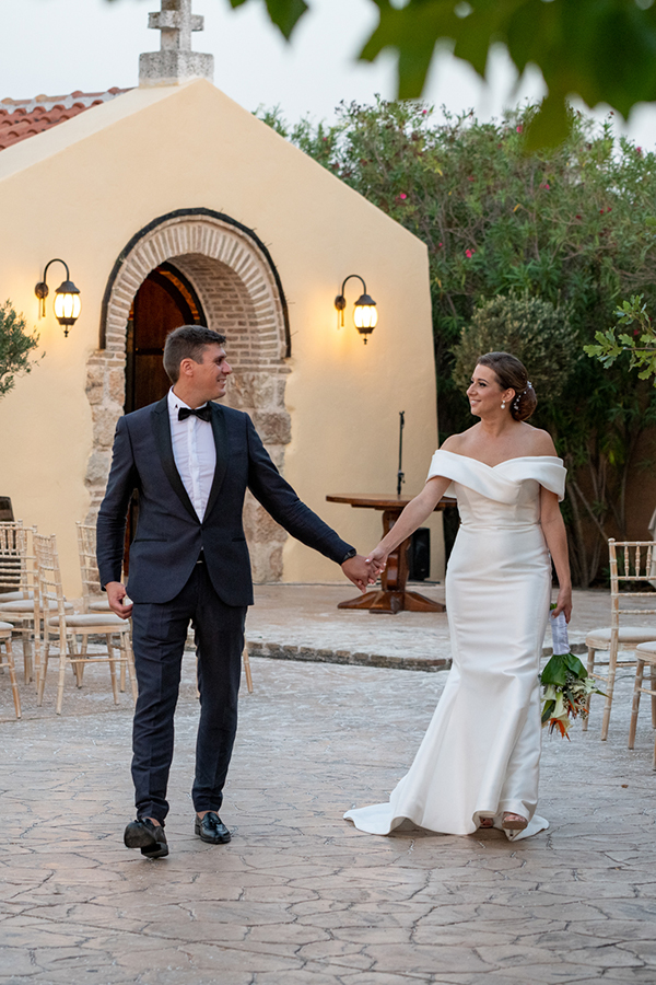 lovely-summer-wedding-wine-museum-athens_02