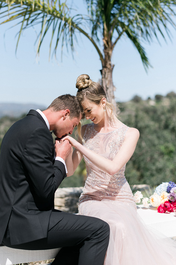 ombre-wedding-inspiration-crete-impressive-florals-vivid-shades_13