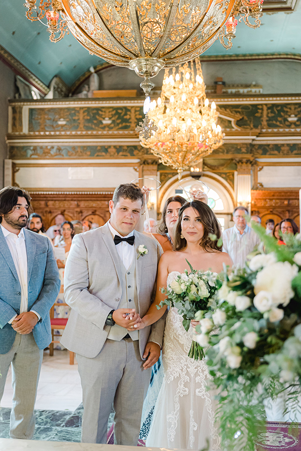 romantic-fall-wedding-kefalonia-eucalyptus-white-florals_14