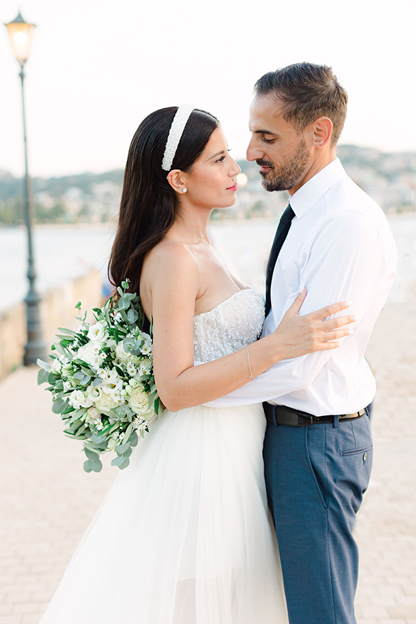 romantic-summer-wedding-kefalonia-white-blooms-rustic-flair_52